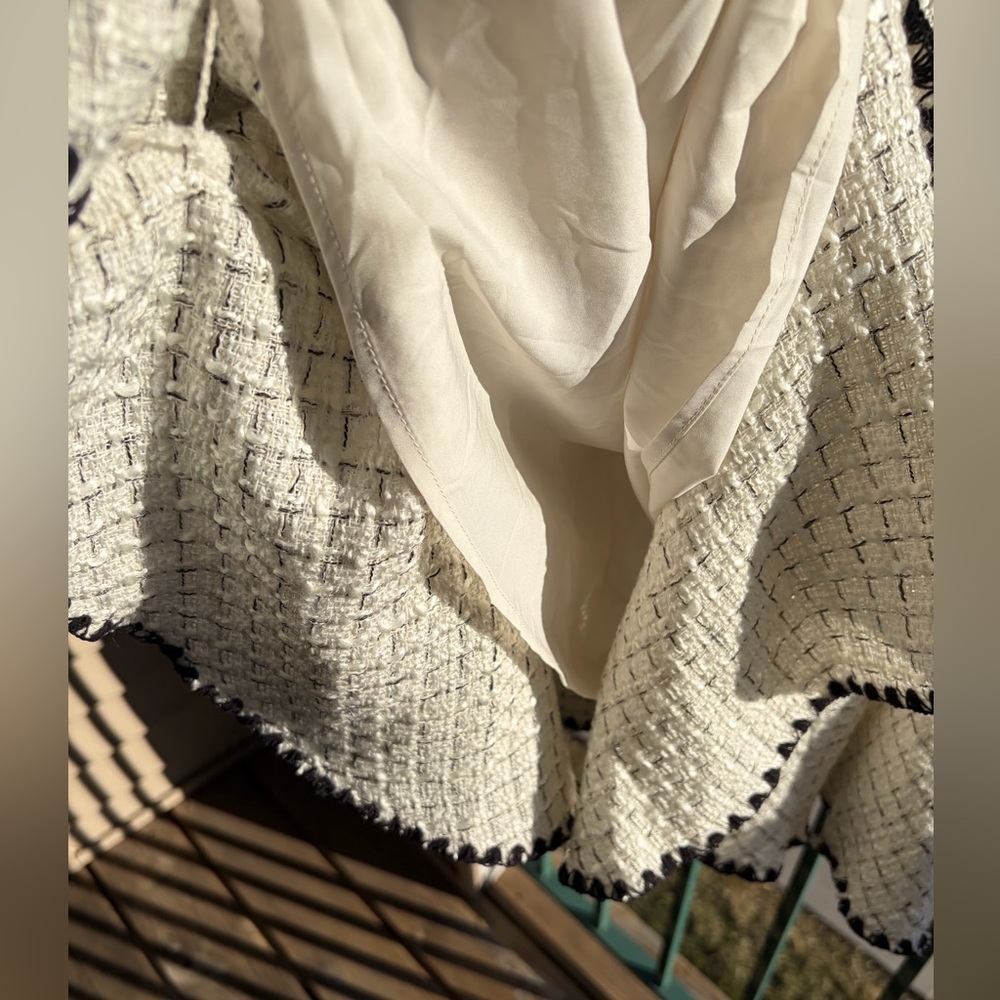 🆕Antonio Melani Aurelia Tweed Mini Dress Ivory Black Trim Ruffle 4,8,10,12 - Picture 9 of 17